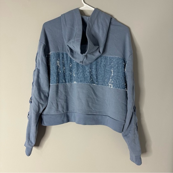 PINK Cropped Velvet Hoodie - Picture 4 of 5